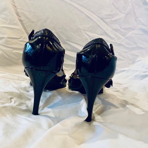 Michael Kors Black Leather Strappy Heel Size 9.5 - Picture 3 of 9